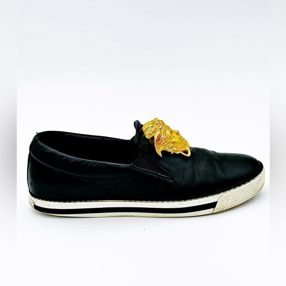 VERSACE Medusa Slip-On sneakers.
10US